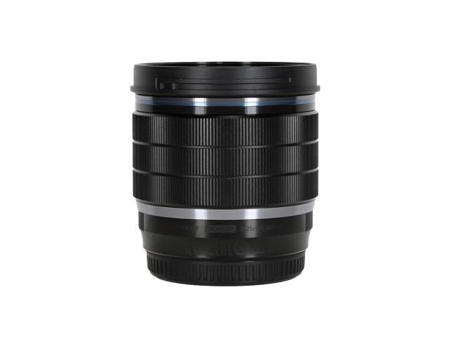 Olympus OM SYSTEM M. Zuiko Digital ED 20mm f/1.4 PRO Lens Bundle