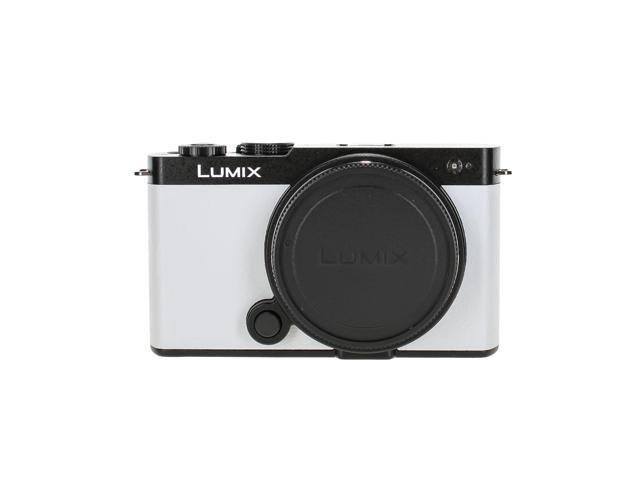 Panasonic Lumix S9 Mirrorless Camera (White) Bundle with Accessories