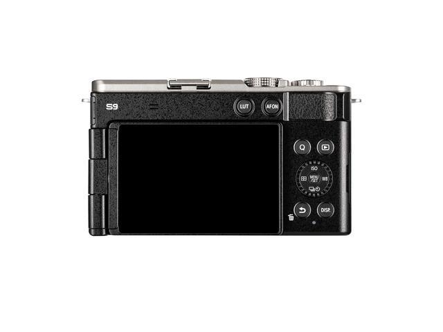 Panasonic Lumix S9 Camera with 18-40mm f Lens (Silver), 2x 64GB Memory Card