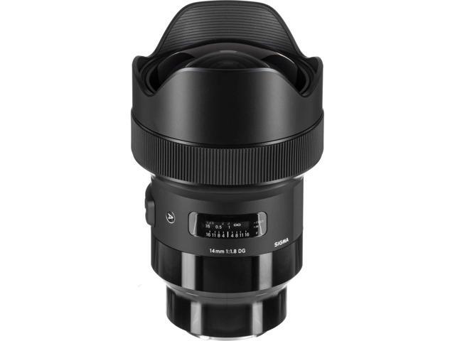 Sigma 14mm f/1.8 DG HSM Art Lens for Sony E + Backpack + Cleaning Kit