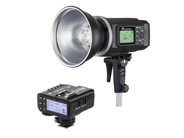 Flashpoint XPLOR 600 HSS (AD600) + R2 Mark II Wireless Flash Trigger for Fuji