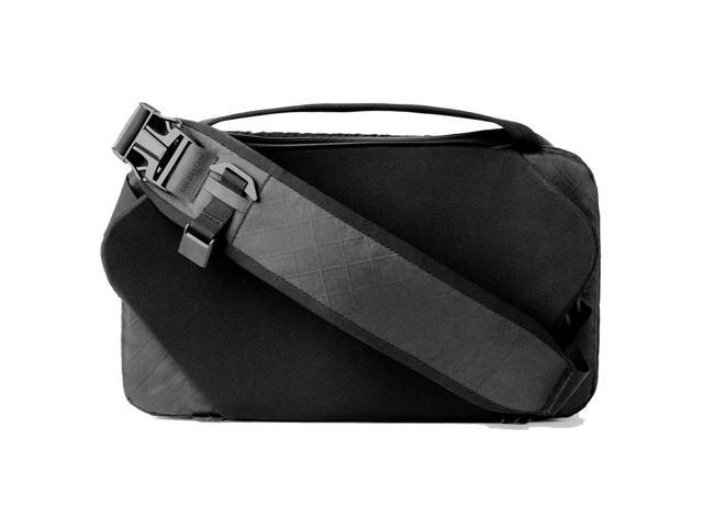 Moment Rugged 10L Camera Sling, Black #106-132