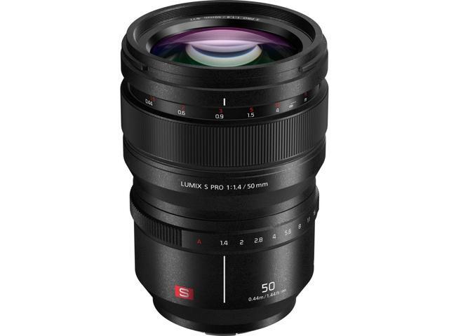 Panasonic LUMIX S PRO 50mm f/1.4 Lens for L Mount, Bundle with 77mm Filter Kit, Flex Lens Shade, Lens Cleaner, Lens Wrap, Cap Tether, Cleaning Kit,...