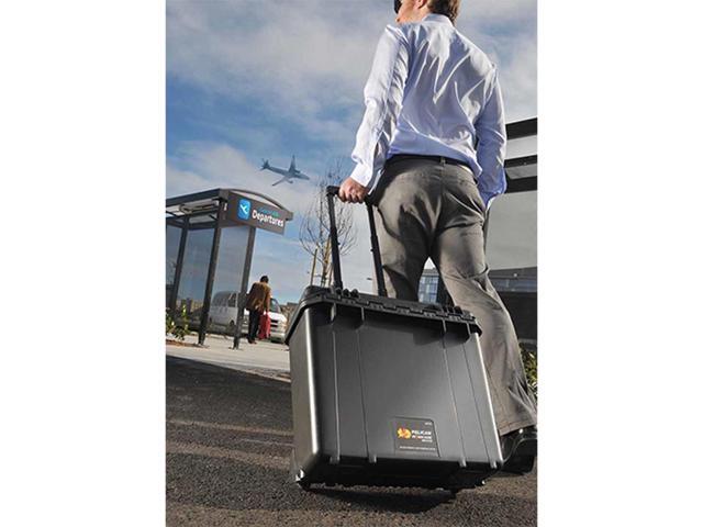 Pelican iM2435 Top Loader Case without Foam, Black #IM2435-00000
