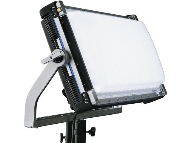 Creamsource Vortex8 2x1 RRGBBW 650W LED Light #K-CSV-8-ESS