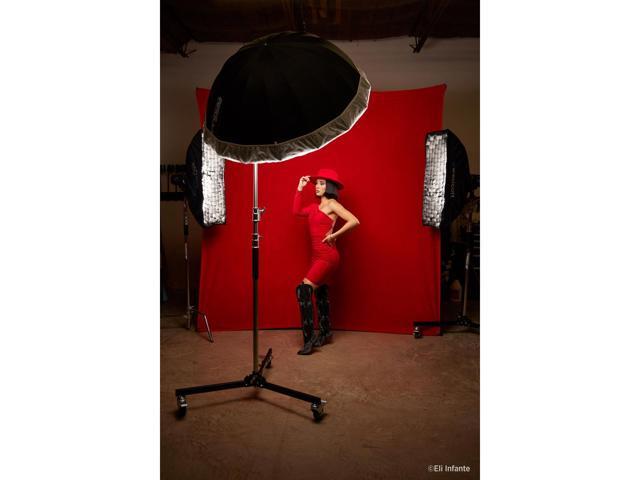 Westcott 9x10' Wrinkle-Resistant Backdrop, Scarlet Red