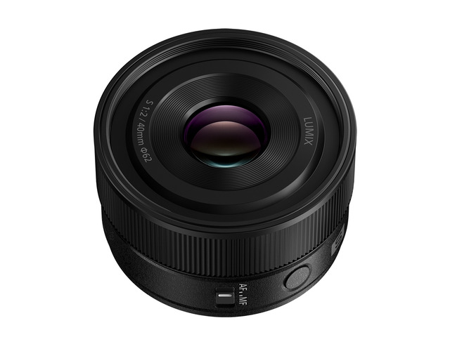 Panasonic LUMIX S 40mm f/2 Lens for L-Mount, Black