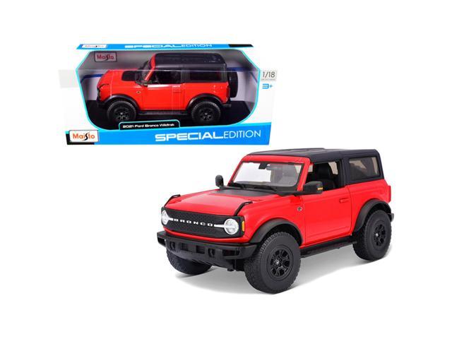 UPC 090159314561 product image for 2021 Ford Bronco Wildtrak Red with Black Top \Special Edition\ 1/18 Diecast Mode | upcitemdb.com