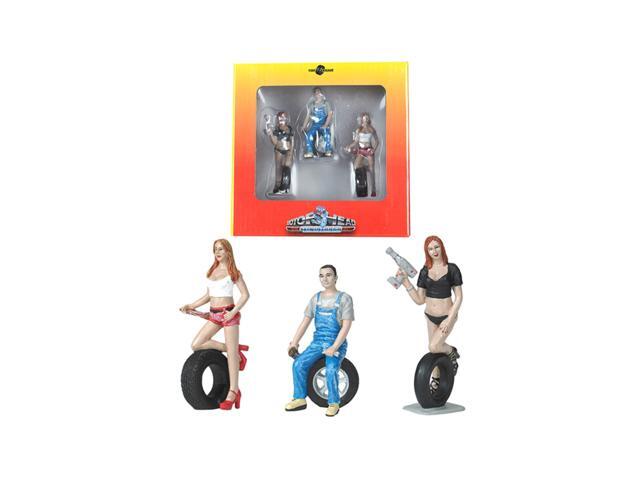 Andie, Derek and Michele Tire Brigade 3 piece Figurine Set 1/24 by Motorhead Miniatures