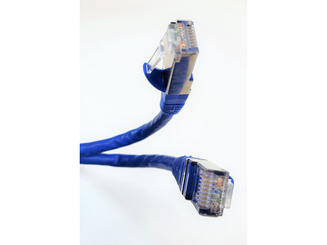 Micro Connectors 100 Feet Cat7 SFTP Double Shielded RJ45 Snagless Ethernet (26AWG) Cable (Blue) (E11-100BL)