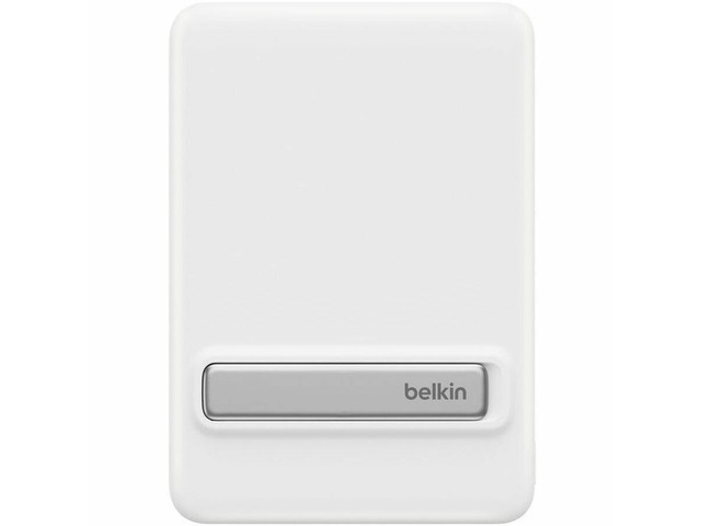 Belkin BoostCharge Slim Magnetic Power Bank 5K with Qi2 White Kickstand