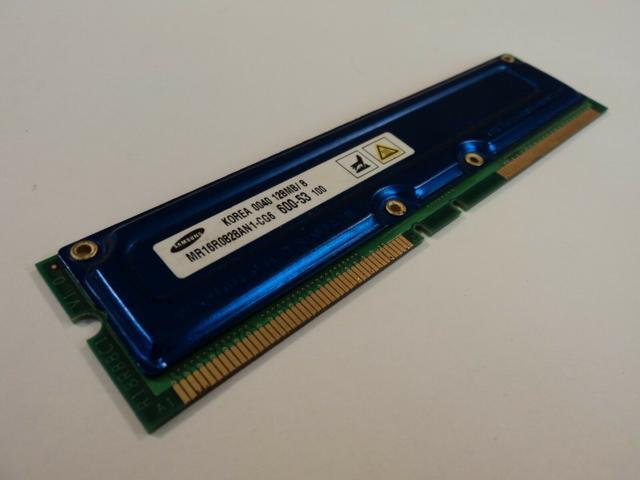Samsung RAM Memory Module 128MB PC600-53 ECC 184-Pin RAMBUS MR18R0828AN1-CG6