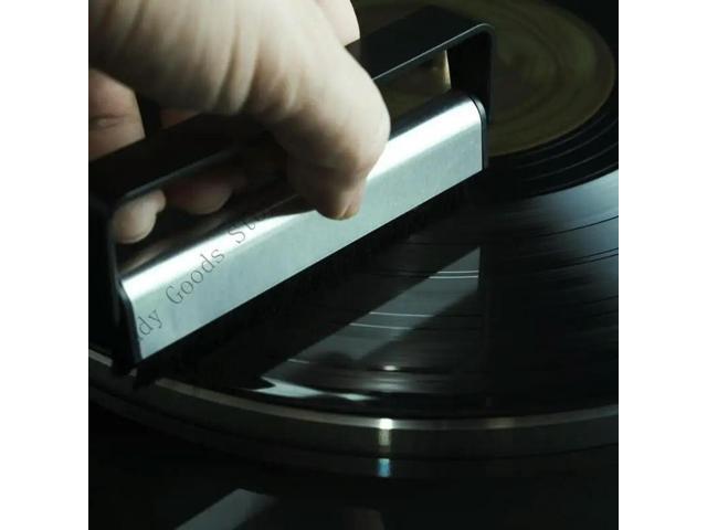 Carbon Fiber Vinyls Record Cleaning Brush AntiStatic Ergonomic Handle for LPs and CDs