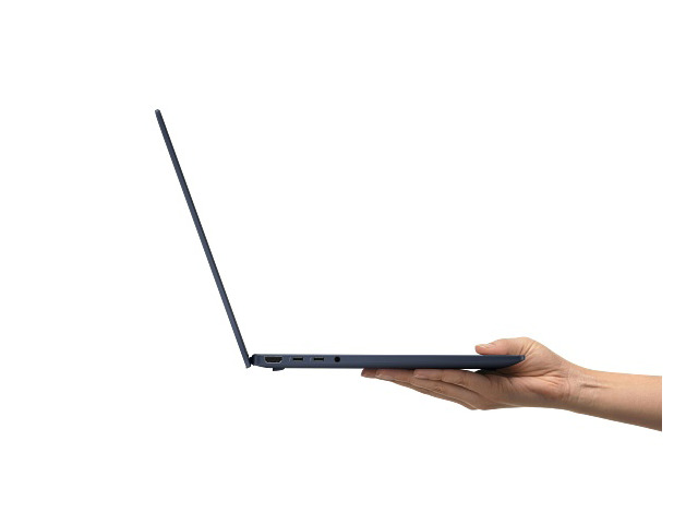HP EliteBook Laptop Computer 14' WUXGA Touch Screen Intel Core Ultra 5 32 GB