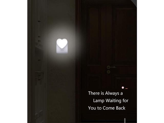 Cute Night Lights, Heart Shape Nursery Nightlight with Light Sensors, Auto Dusk to Dawn Sensor, Soft Warm White, Ideal Nightlight for Bedroom,...