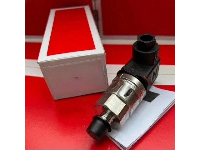 FOR 1PCS Pressure Transmitter 060G1133