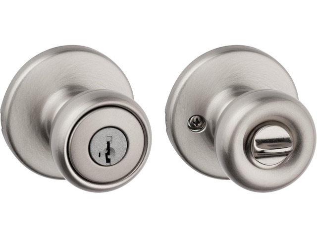 Kwikset Tylo Entry Door Knob with Lock and Key, Secure Keyed Handle Exterior, Front Entrance and Bedroom, Satin Nickel, Pick Resistant SmartKey...