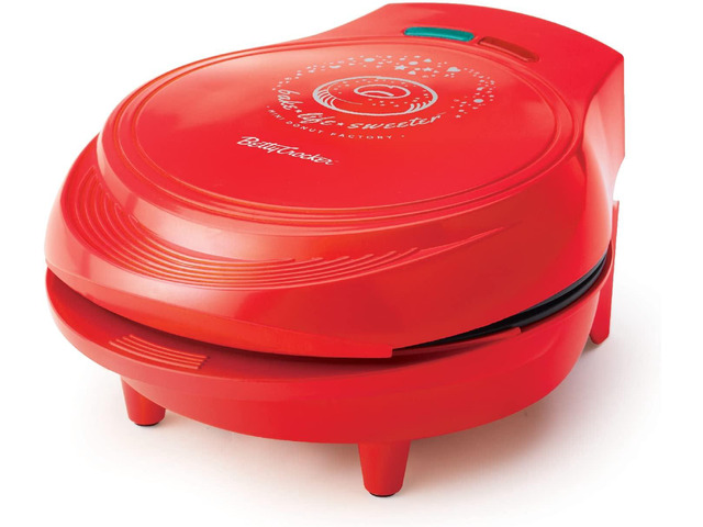 BETTY CROCKER Donut Maker, Mini Donut Maker with Nonstick Surface, Mini Donut Maker Machine with Cool Touch Handle & Makes 7 Delicious Fresh Donuts...