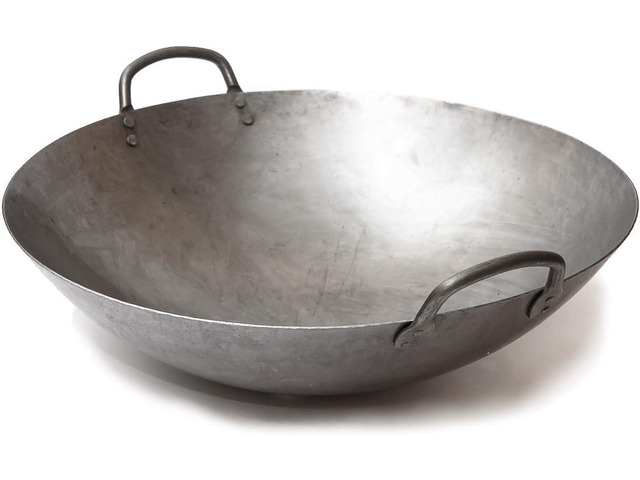 Craft Wok Big 16 Inch Heavy Canton Style Hand Hammered Carbon Steel Wok (Round Bottom) / 731W87