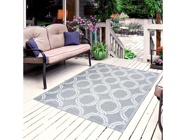 Reversible Crease-Free Indoor/Outdoor 100% Recycled Plastic Mat/Rug - Weather, Water, Stain, Fade and UV Resistant - Mykonos- Gray & White (8'x10')