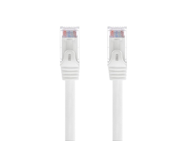 Monoprice Cat6 7ft White 12-Pk Patch Cable UTP 24AWG 550MHz Pure Bare Copper Snagless RJ45 Flexboot Series Ethernet Cable