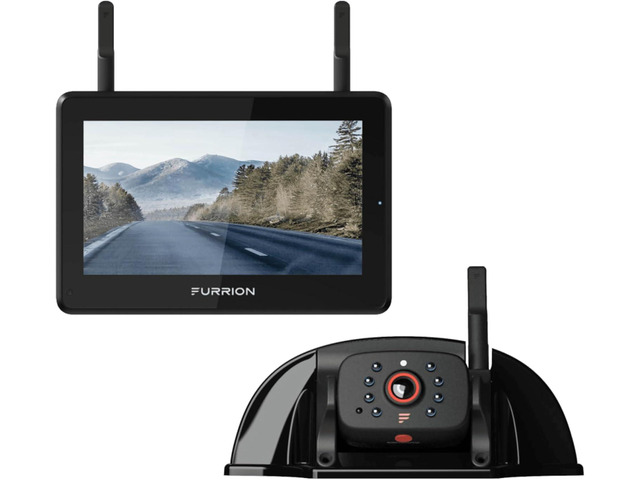 Furrion Vision S+ RV Observation System with 7' Monitor, Sharkfin, Infrared Night Vision, Live Streaming, Wide Viewing Angle - FOS7HTASF