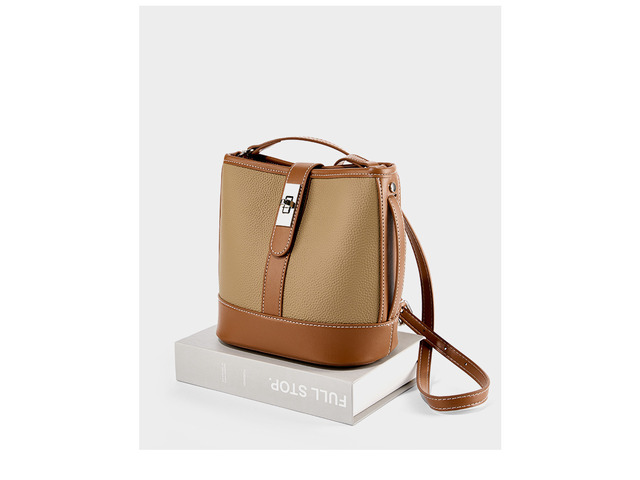 Genuine Leather Shoulder Bag for Women Purses and Handbags Brown