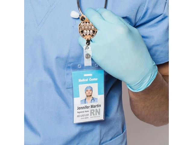 Elegant Retractable Badge Holder Cute Owl Design Telescopic Badge Buckle for Id Cards Name Tags Lanyards Nurses Servers Teachers