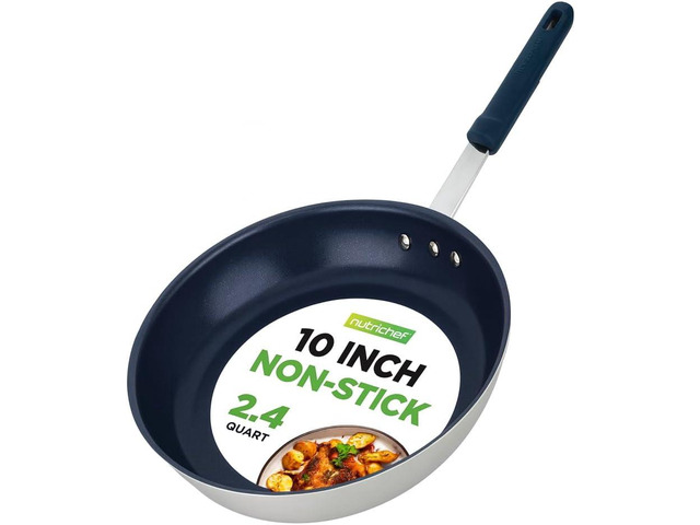 NutriChef 10 Inch Non Stick Ceramic Coated Frying Pan, Aluminum Frying Pan with Silicone Handle, Stain-Resistant, PFOA Free Compatible with Gas,...