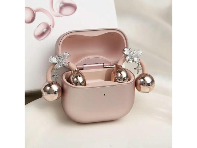 Exquisites Zircon Embellished Butterfly Ear Clip Specifically For Freeclip 1/2