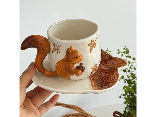 Lovely Squirrel Relief Porcelain Cup & Sauce Coffee Mug Dining Table Flower Mugs Afternoon Tea Teacup Fruits Juice Cup B