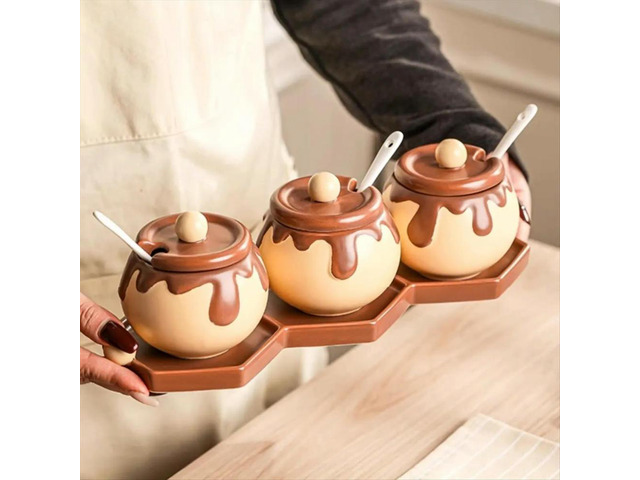 Korean Chocolate Shape Ceramic Spice Jar Cartoon Seasoning Box Salt Pepper Shaker Kitchen Decoration Flavoring Utensils