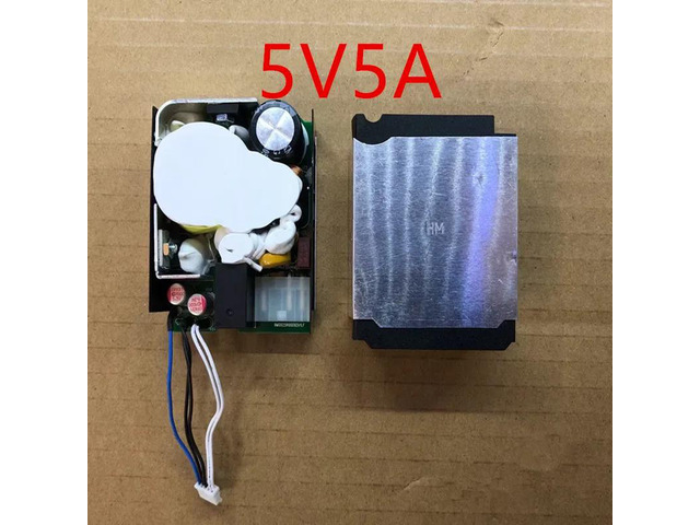 1PCS Power Supply For CHICONY 5V5A A025R004L E301791 370CV251009 Class B DJ-130 NT000