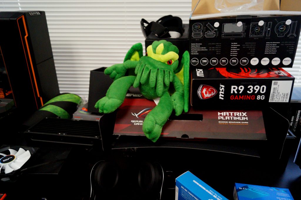 cthulhu plush at newegg (6)