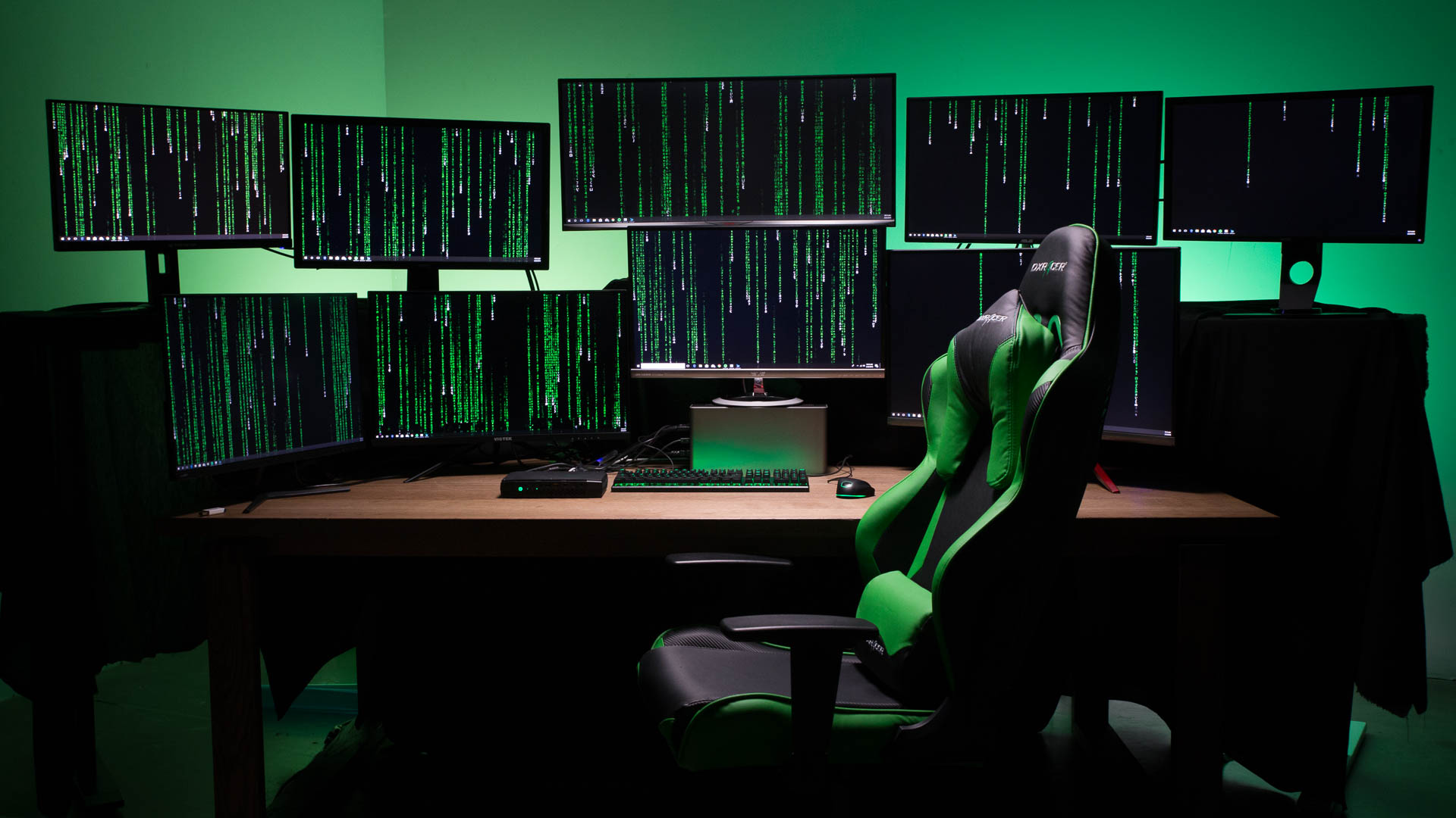multiple monitors image for response time article