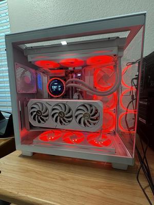 ZOTAC SOLID OC White Edition GeForce RTX 5090 32GB 512-Bit GDDR7