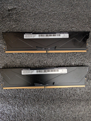 Team T-Force Vulcan 32GB (2 x 16GB) 288-Pin PC RAM DDR5 6000 (PC5