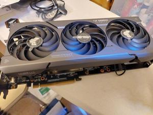 ASUS TUF Gaming RX 7800 XT OC Edition 16GB GDDR6 (PCIe 4.0, 12GB