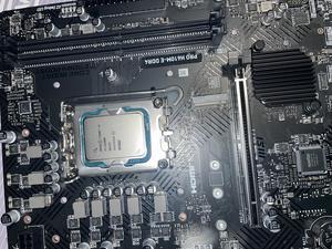 Intel Core i3-12100F - Core i3 12th Gen Alder Lake Quad-Core 3.3