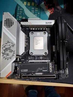 MSI MAG Z790 TOMAHAWK WIFI LGA 1700 Intel Z790 SATA 6Gb/s MSI MAG Z790 TOMAHAWK WIFI LGA 1700 Intel Z790 SATA 6Gb/s
