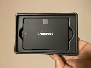 SAMSUNG 860 EVO Series 2.5
