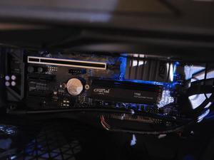 Crucial T700 Gen5 NVME M.2 SSD 2280 2TB PCI-Express 5.0 x4 Crucial T700 Gen5 NVME M.2 SSD 2280 2TB PCI-Express 5.0 x4