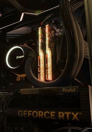 ASUS Dual GeForce RTX 4060 OC White Edition 8GB GDDR6 (PCIe ASUS Dual GeForce RTX 4060 OC White Edition 8GB GDDR6 (PCIe