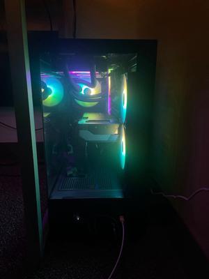 Skytech Azure Gaming PC Desktop, Ryzen 7 9800X3D 4.7 GHz (5.2 GHz