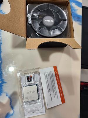 AMD Ryzen 5 5500 - Ryzen 5 5000 Series Cezanne (Zen 3) 6 AMD Ryzen 5 5500 - Ryzen 5 5000 Series Cezanne (Zen 3) 6