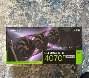 p*o様 GEFORCE RTX 4070 Ti SUPER と i7 14世代 PNY GeForce RTX 4070 Ti SUPER 16GB VERTO Overclocked Triple Fan