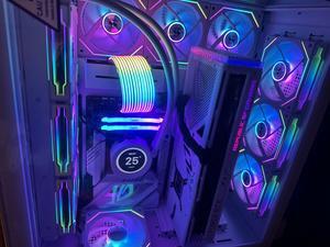 ASUS ROG Strix GeForce RTX 4090 White OC Edition Gaming ASUS ROG Strix GeForce RTX 4090 White OC Edition Gaming
