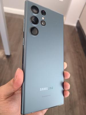 New Samsung Galaxy S22 Ultra 5G 128GB/ 256GB SM-S908U GSM CDMA