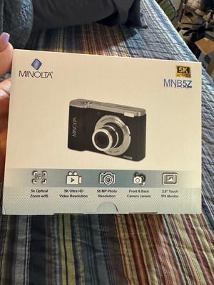 Minolta 56 Mega Pixels Dual Lens Point & Shoot Digital Camera with