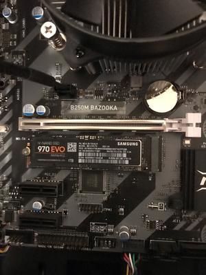 SAMSUNG 970 EVO 2280 250GB PCIe X4, NVMe 64L V-NAND